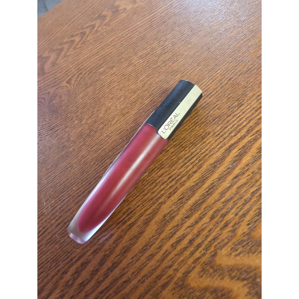 L'Oreal Paris Makeup Rouge Signature Matte Lip Stain #462 Descovered 0.23 Oz New